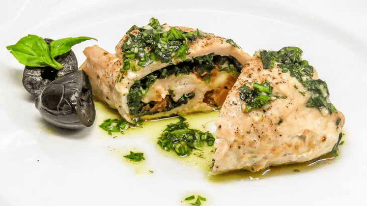 turkey roll with spinach in protein diet