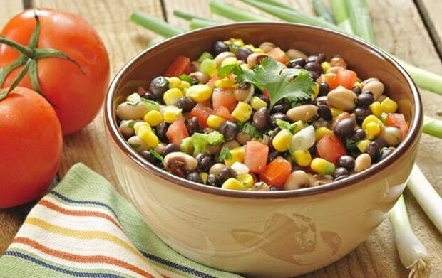 Dietary vegetable salad can be included in the menu when losing weight with the right nutrition