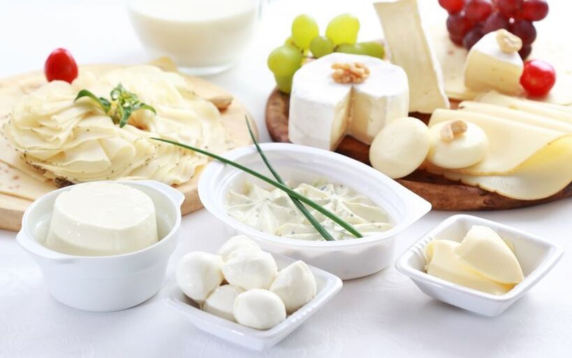 The fifth day of the 6-petal diet is devoted to the use of cheese, yogurt and milk. 